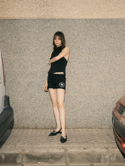 SHORTS NEGROS CALIFATO ¾ - Imagen 9