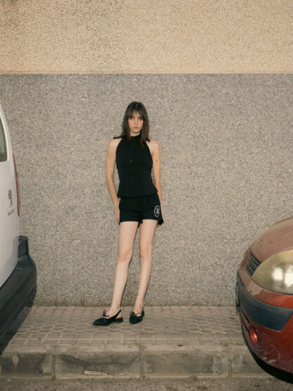 SHORTS NEGROS CALIFATO ¾ - Imagen 8