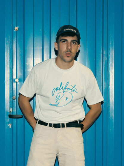 CAMISETA CON UN 3 X UN 4 CALIFATO